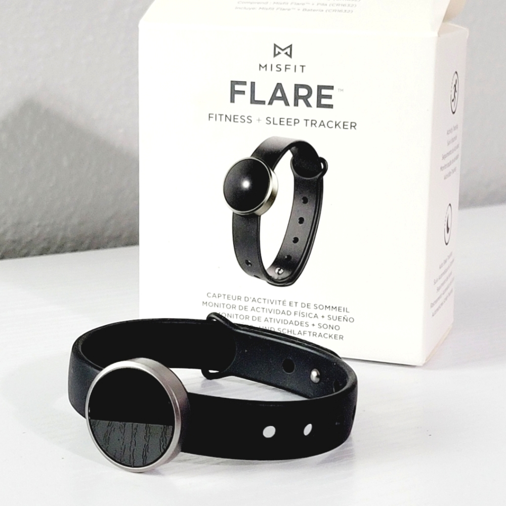 Misfit smart sleep/fitness tracking wrist bracelet